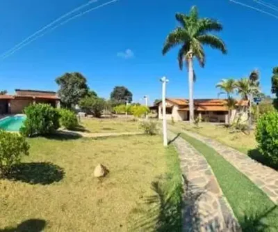 Sítio com uma linda casa recém construída com um excelente acabamento
