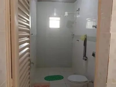 Sitio de 1080 Metros Plano com Vários Pês de Frutas Bem Localizado!
