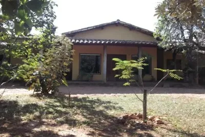 Linda pousada contendo 13 chalés (Temos varias opções).