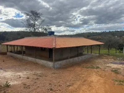 Sítio à venda - tranquilidade, natureza e excelente localização