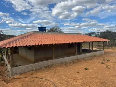 Sítio à venda - tranquilidade, natureza e excelente localização
