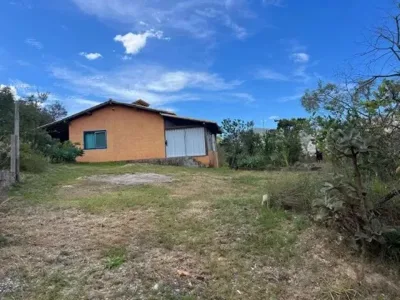 Terreno de 25.000M² com Casa na Lapinha da Serra em Santana do Riacho!